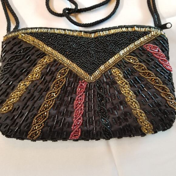 Made in Macau 9x6 inches black , red and gold seed beads excellent condition - Picture 3 of 9